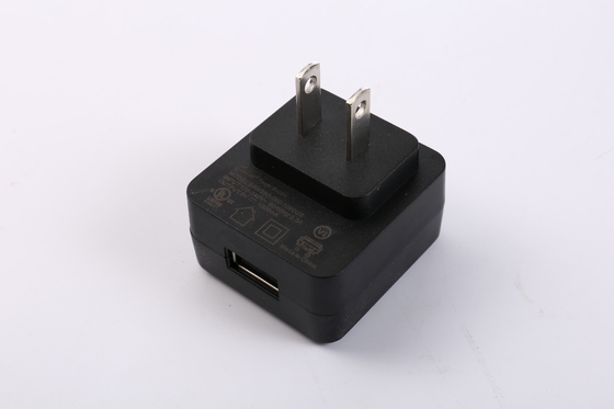 Siyah Renk 6W 5V 1A PD USB Güç Adaptörü 5V 1.2A 5V 0.5A IEC60335 IEC60065